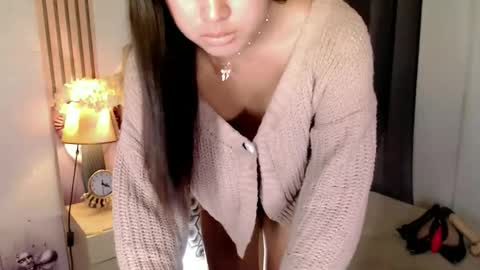 Snapshot of pinay_ivy chatting on September 8, 9:25 pm Ivy Morningstar online show from September 8, 9:25 pm