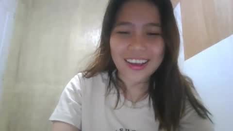 Mona Pinay online show from March 26, 10:09 am