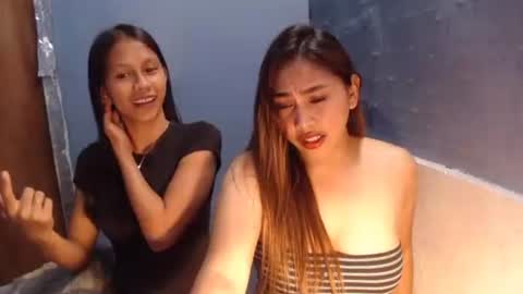 pinay_rhiyannah online show from April 11, 8:18 am