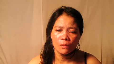 pinayhotmama08 online show from June 24, 9:49 am