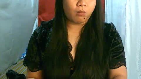 pinayjona online show from May 27, 11:18 am