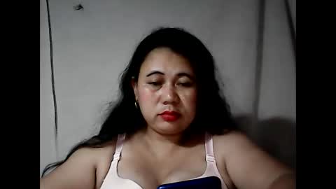 Snapshot of pinaymama12345 chatting on February 18, 8:49 am pinaymama12345 online show from February 18, 8:49 am