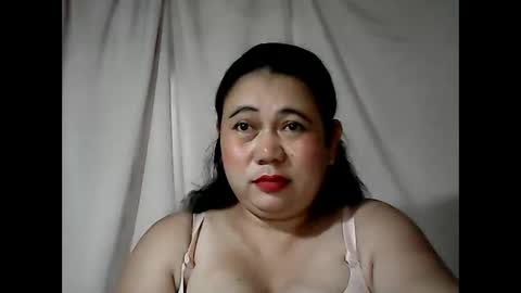 pinaymama12345 online show from January 8, 12:05 am