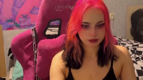 Nancy online show from May 27, 8:06 pm