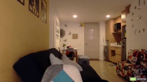 Eli online show from December 22, 1:18 pm