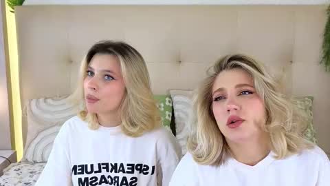 Adele online show from November 20, 8:35 am