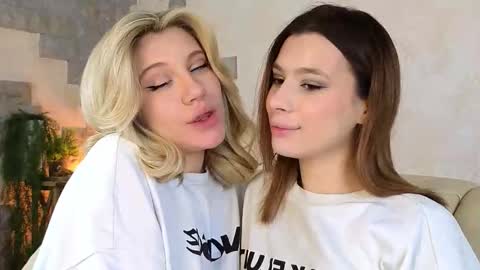 Adele online show from January 14, 9:50 am