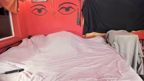 Snapshot of pinkandheated chatting on February 25, 9:42 am Virginity smiles online show from February 25, 9:42 am