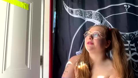 pinkcandi333 online show from February 13, 7:50 pm