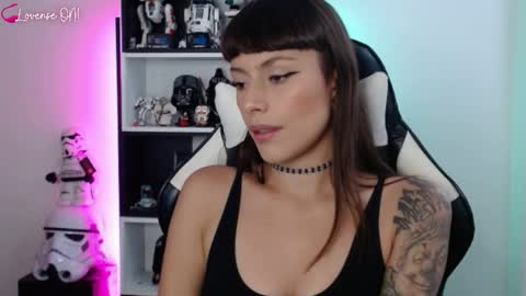 Emily online show from May 6, 5:08 pm