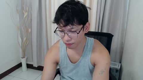 froi online show from May 25, 2:39 am