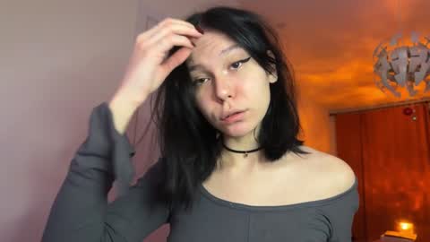 pinkdollylovv online show from January 4, 6:40 pm