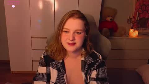 pinkiep1e online show from March 4, 1:35 am