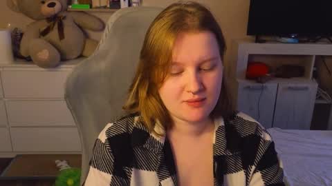 pinkiep1e online show from April 9, 2:59 am