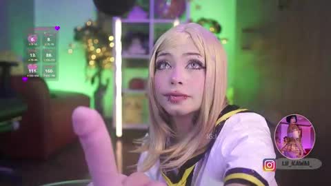 LUISA online show from October 31, 1:55 pm