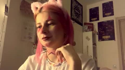 Snapshot of pinkvampire chatting on September 22, 6:56 pm Sara online show from September 22, 6:56 pm