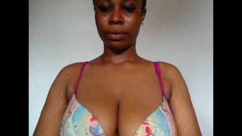 pinkxsugar online show from May 15, 10:01 am