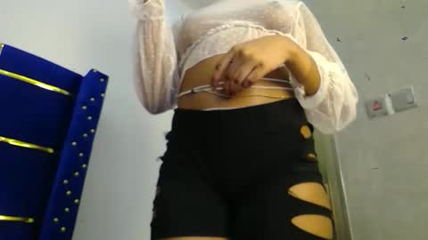 Snapshot of pinkyy008 chatting on September 16, 10:13 pm pinkyy008 online show from September 16, 10:13 pm