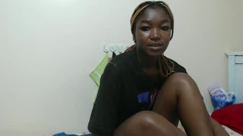 zenah online show from June 1, 9:54 am