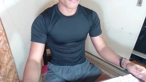 pinoy_palautogxxx online show from December 19, 2:01 pm