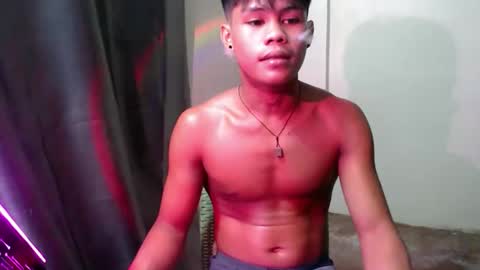 pinoy_shyboy69 online show from April 4, 2:02 pm