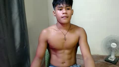 pinoy_shyboy69 online show from April 6, 12:28 pm