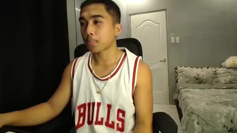 Snapshot of pinoyadriannexxx chatting on October 13, 2:35 am Adrianne online show from October 13, 2:35 am