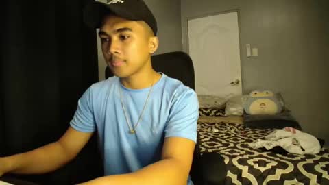 Snapshot of pinoyadriannexxx chatting on October 2, 2:43 am Adrianne online show from October 2, 2:43 am