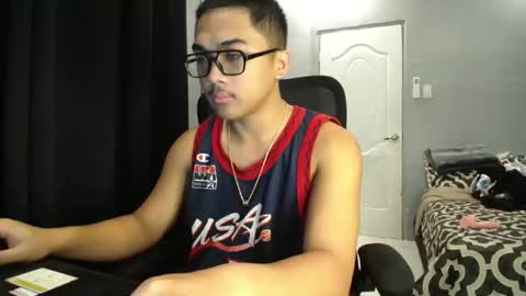 Snapshot of pinoyadriannexxx chatting on October 12, 2:26 am Adrianne online show from October 12, 2:26 am