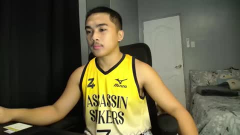 Adrianne online show from November 2, 2:33 am