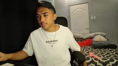 Snapshot of pinoyadriannexxx chatting on October 4, 3:04 am Adrianne online show from October 4, 3:04 am