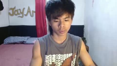 Snapshot of pinoymonstercock_xx chatting on January 31, 1:22 am WIN WIN JAY AR online show from January 31, 1:22 am