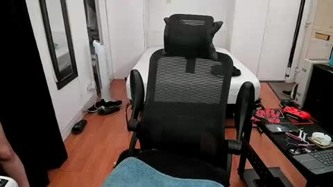 pip10 online show from July 11, 9:23 am
