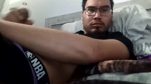 pirahna1012 online show from March 21, 12:27 am