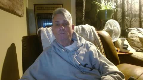 pirate334 online show from January 17, 2:18 am