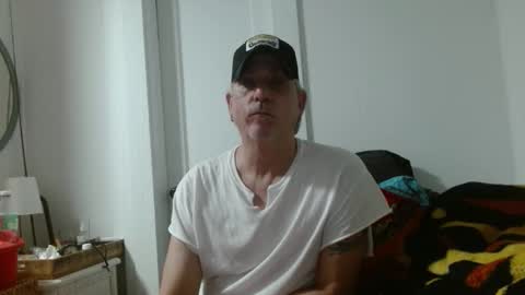 pirate334 online show from May 16, 1:57 am