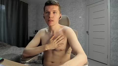 Pierre online show from March 27, 5:13 am