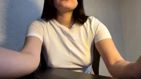 Girl2Carat online show from April 8, 5:05 pm