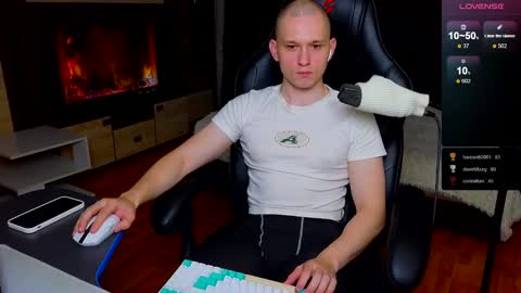 STRONGBEAUTY online show from January 25, 1:30 pm