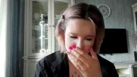 Caroline online show from April 9, 4:38 am