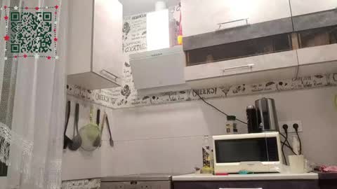 Caroline online show from March 22, 10:58 pm