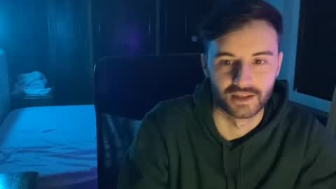 placebo14 online show from March 9, 6:32 pm