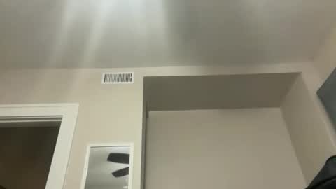 Platinum 3 online show from October 30, 2:23 am