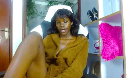 playboytit online show from December 20, 6:40 am