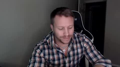 Player online show from December 16, 5:47 am