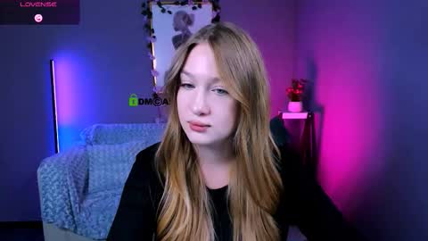 Sophie online show from October 6, 9:43 pm