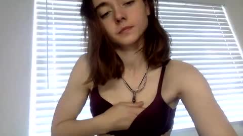 playgorl online show from December 10, 6:17 pm