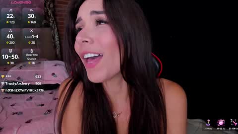 Snapshot of playsweetfer chatting on March 11, 5:57 am Ashely3 online show from March 11, 5:57 am