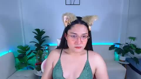 Snapshot of ploysaithailand chatting on October 1, 2:32 am Ploysai online show from October 1, 2:32 am