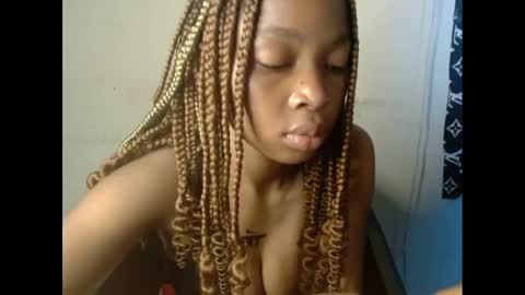 plumnjuicyx online show from March 7, 8:23 am